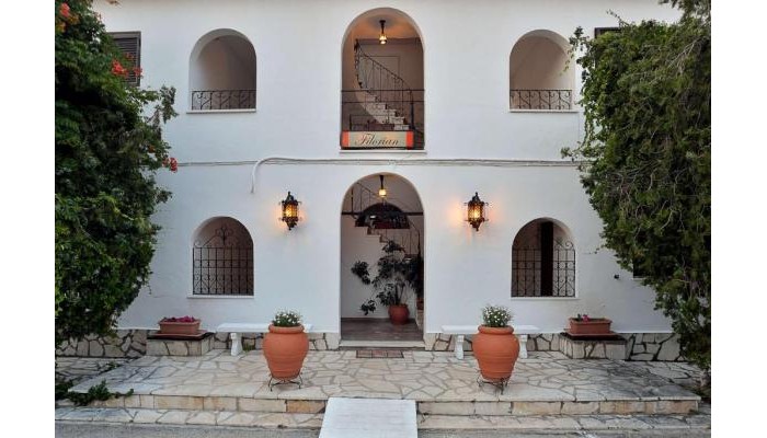 Filorian Hotel Apartments poza 1