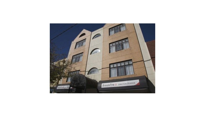 Breakfree Directors Studio poza 1