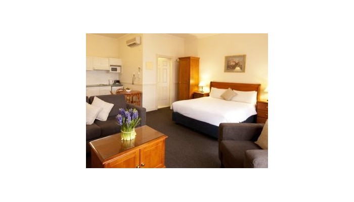 Hotel Majestic Tynte Street poza 4