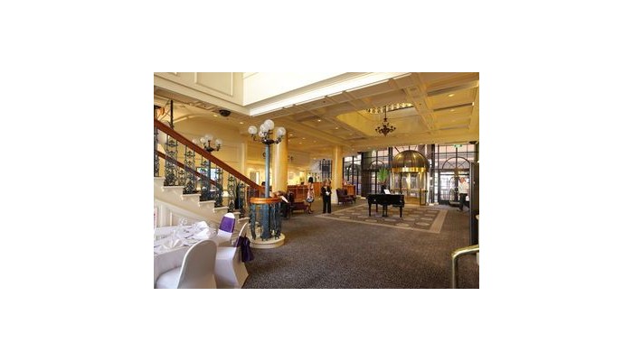 Hotel Stamford Grand poza 8