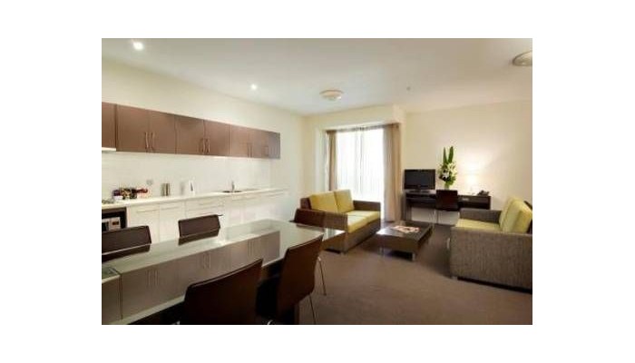 Miller Apartments poza 5