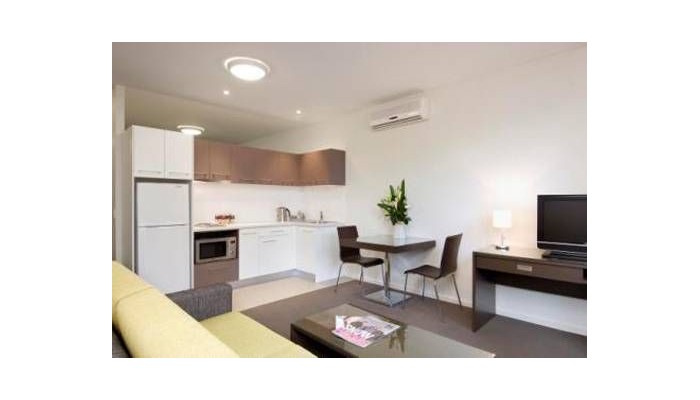 Miller Apartments poza 4