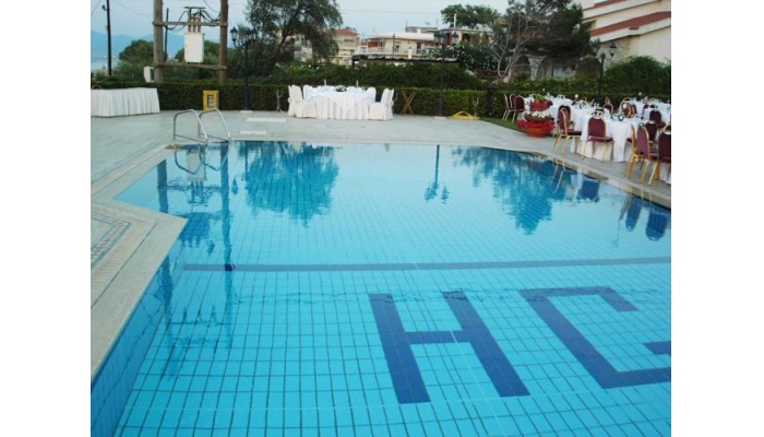 Santa Hotel poza 3