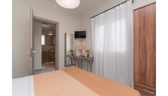 Hotel Lemonia Accommodations poza 5