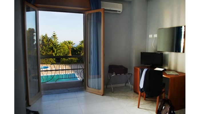 Hotel Dei Pini poza 7