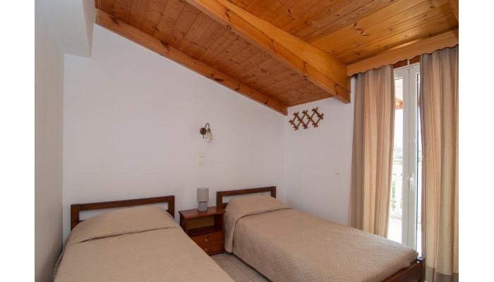 Tassia Studios poza 4