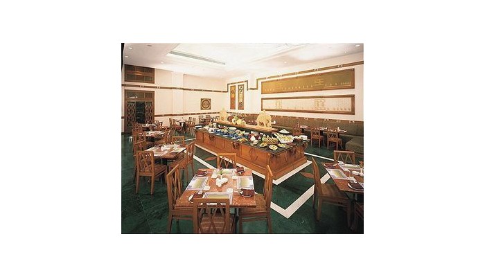 Hotel Gateway Ummed poza 4