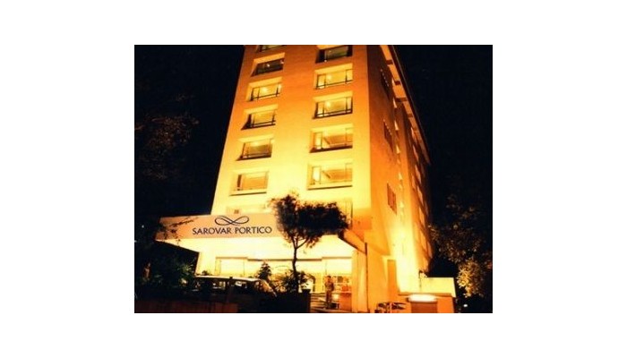 Hotel Sarovar Portico poza 8