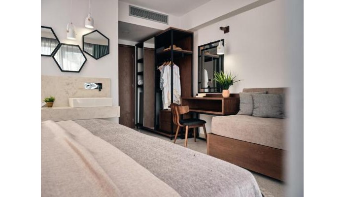 Hotel Letsos Suites poza 3