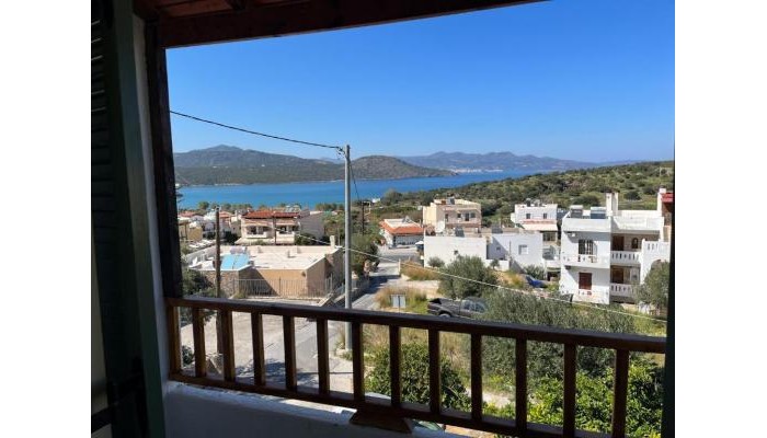 Pella Apartments poza 4