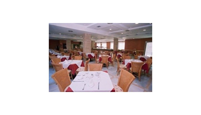 Aparthotel Arena Center poza 4