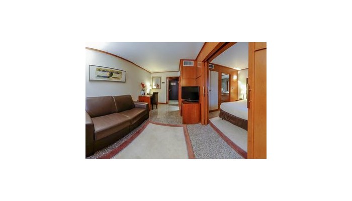 Goldstar Resort poza 1