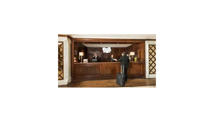 Holiday Inn Resort Nice - Port Saint Laurent poza 11