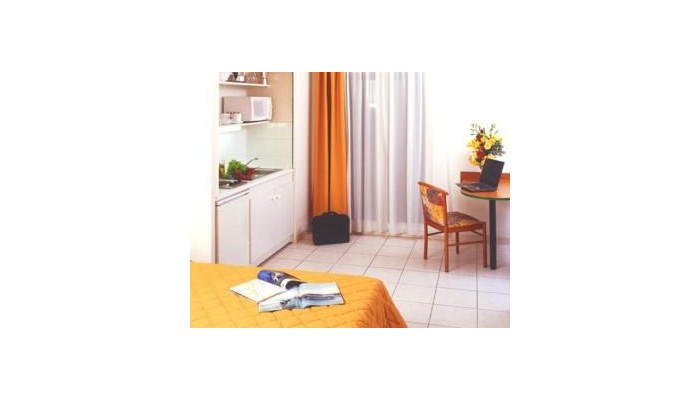 Hotel Adagio Access Magnan poza 2