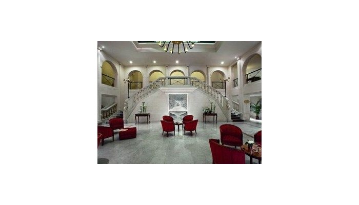 Hotel B4 Nice Park poza 0