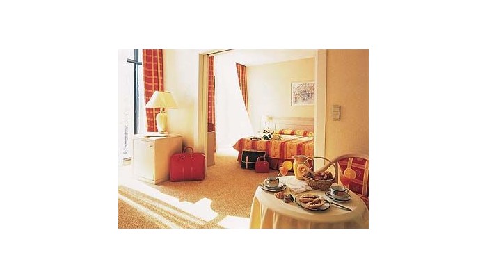 Hotel B4 Park poza 0