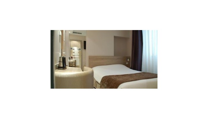 Hotel De La Fontaine poza 3