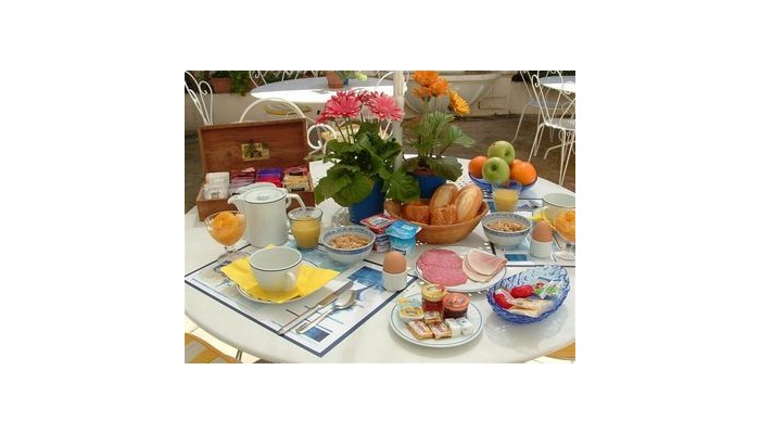 Hotel De La Fontaine poza 5