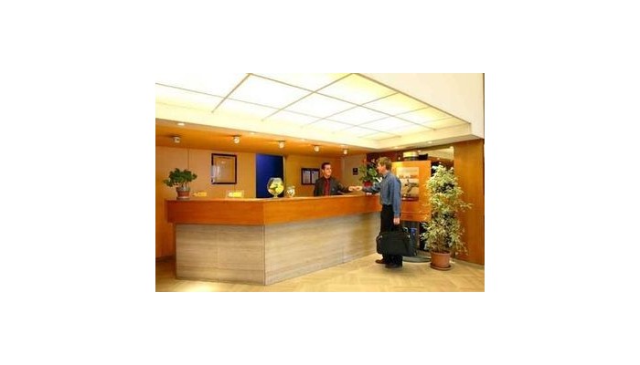 Hotel Kyriad Centre Gare poza 5