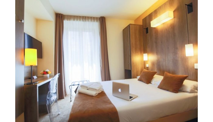 Hotel Le Seize poza 0