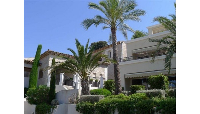 Le Royal Mougins Golf Resort poza 1