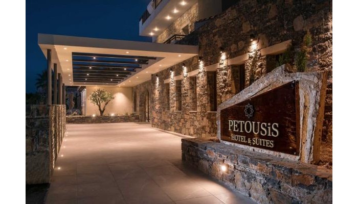 Petousis Hotel And Suites poza 1