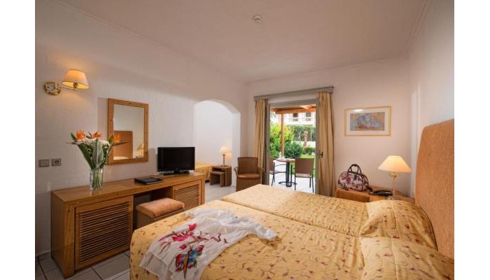 Annabelle Beach Resort poza 4