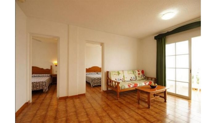 Castell Sol Apartments poza 4