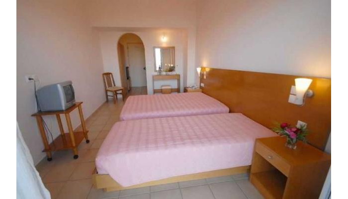 Hotel Limanaki poza 1