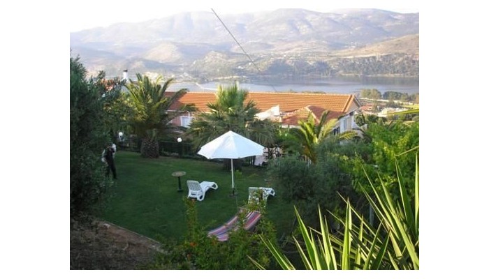 Rania Studios & Apartments poza 4