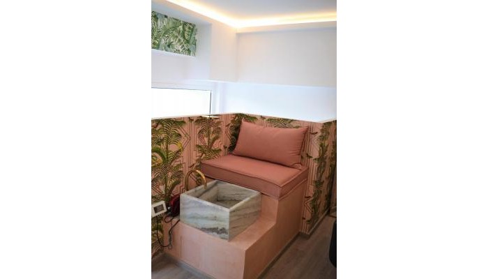 Suites And The City Boutique Apartment Complex poza 3