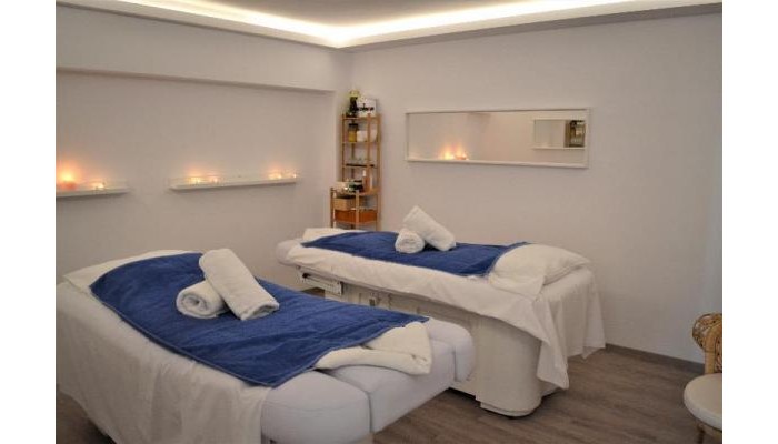 Suites And The City Boutique Apartment Complex poza 4