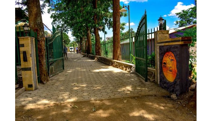 Hotel Crest Safari Lodge poza 0