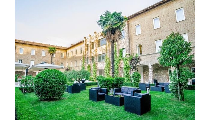 Cenacolo Congress&resort poza 2