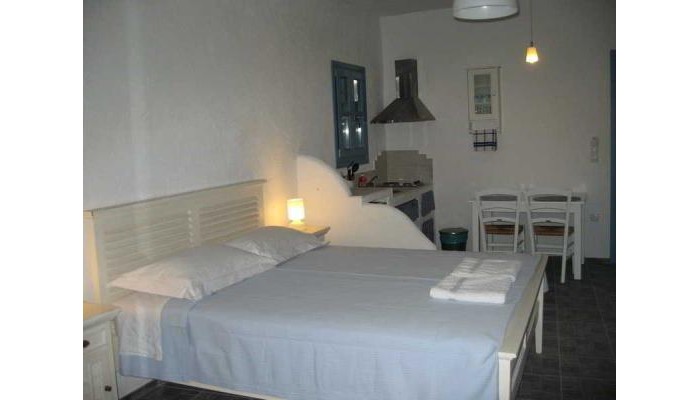 Castellano Studios poza 2