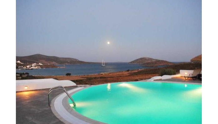 Castellano Studios poza 9