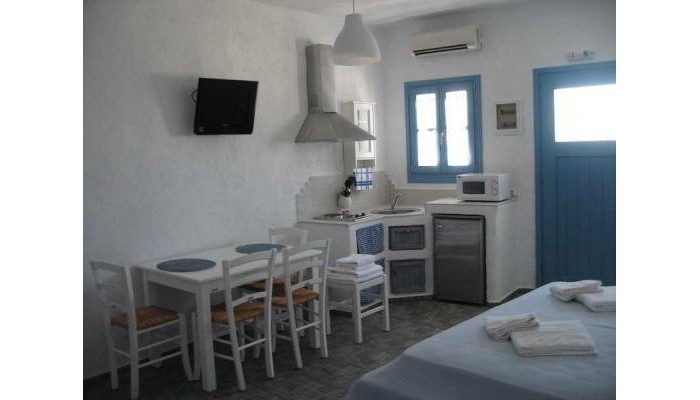 Castellano Studios poza 4