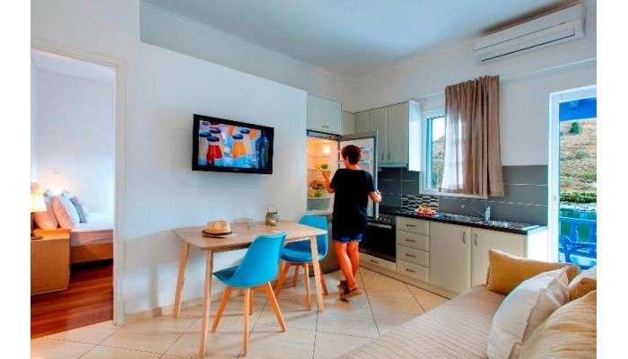 Vithos Apartments poza 3