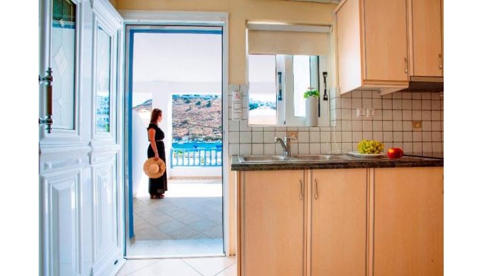 Vithos Apartments poza 0