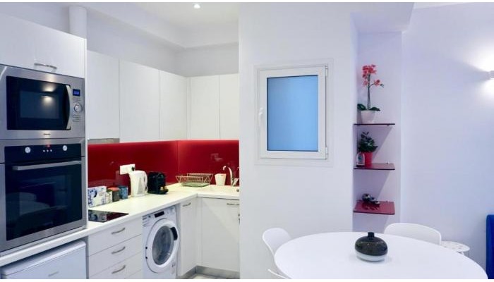 Hotel Central Bright Apt In Athens Near Metro poza 5