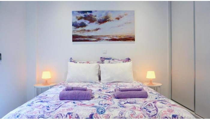 Hotel Central Bright Apt In Athens Near Metro poza 2