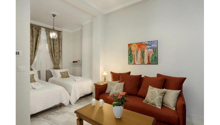 V1935 Luxurious Apartments poza 5