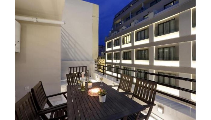 V1935 Luxurious Apartments poza 20