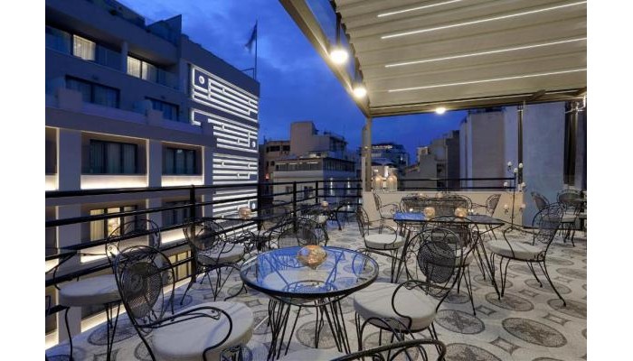 V1935 Luxurious Apartments poza 24