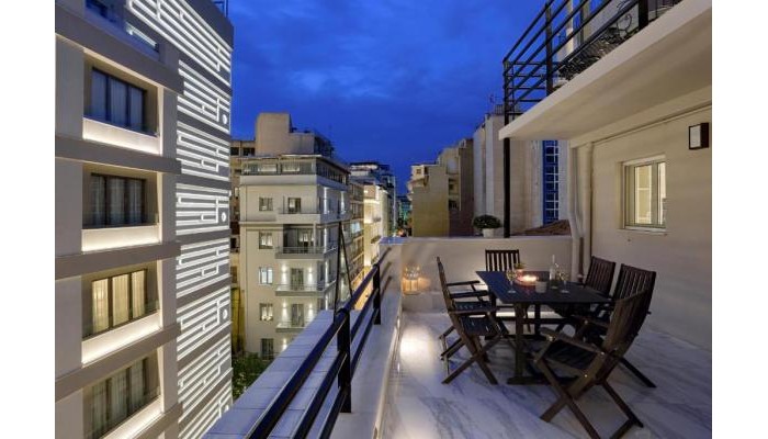 V1935 Luxurious Apartments poza 21