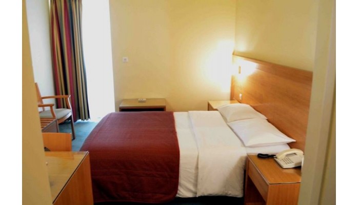 Athinais Hotel poza 1