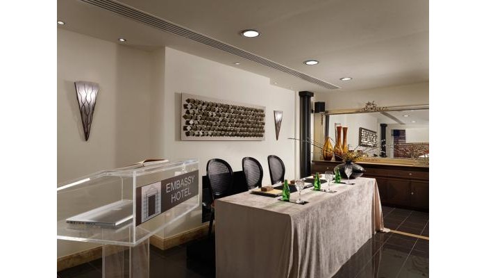 Best Western Plus Embassy Hotel poza 9