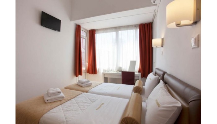 Metropolis Hotel poza 6