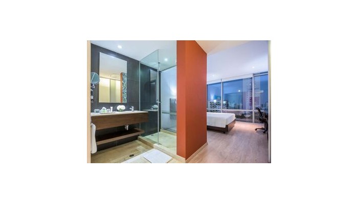 Hotel Nh Collection Royal Smartsuite poza 9