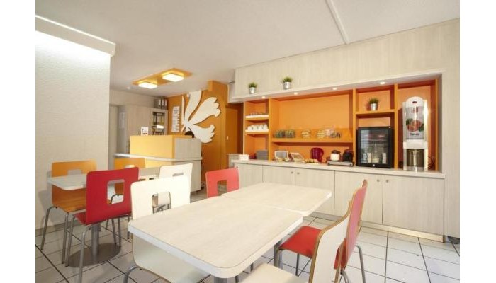 Hotel Premiere Classe Avignon Courtine poza 8